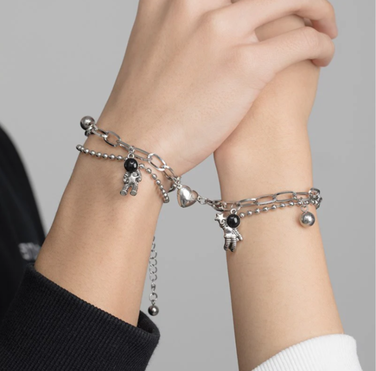 Branko Rings™ Astronaut Heart Chain Bracelets